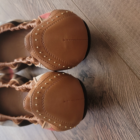 Burberry Ballerina Flats with studs - Picture 4 of 4